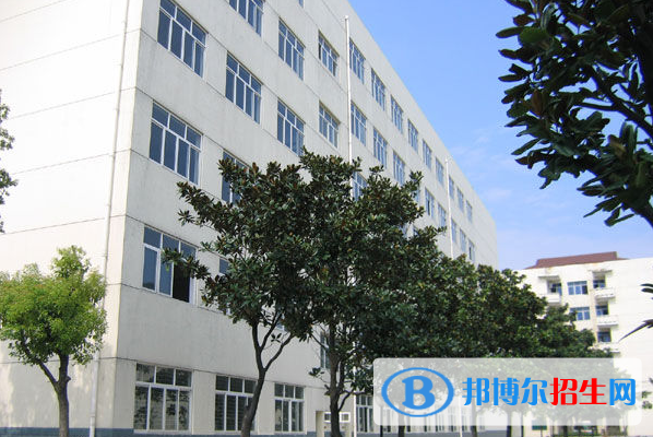 荆州教育学院五年制大专2021年宿舍条件