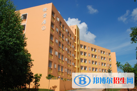 广州大学华软软件学院2021年宿舍条件