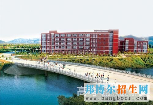 山东交通学院校园一角7343