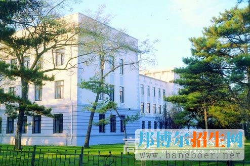 北京科技大学校园一角309