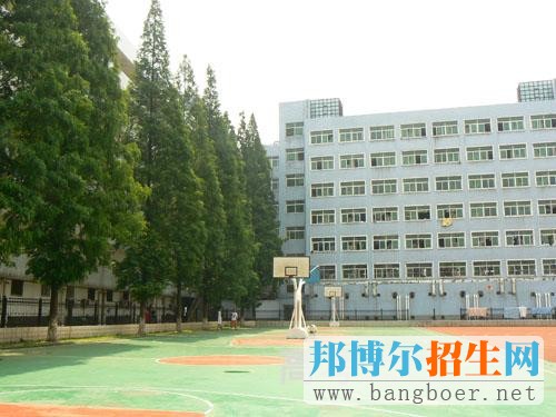 湖南铁路科技职业技术学院校园一角12218