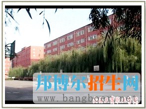 山西工商职业学院校园一角2820