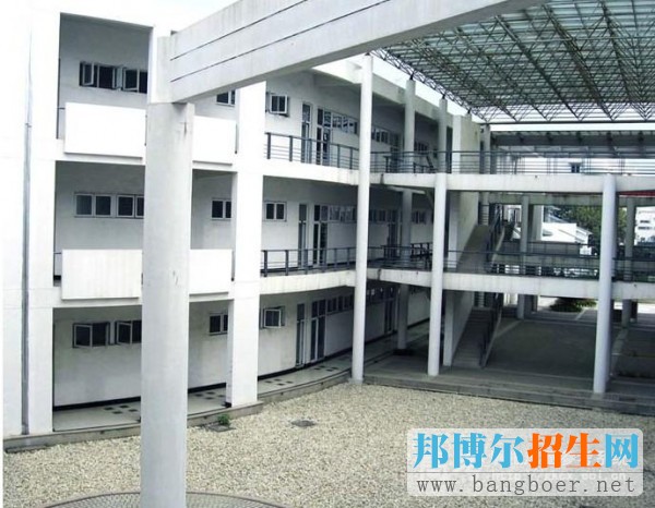 苏州大学文正学院校园一角1767