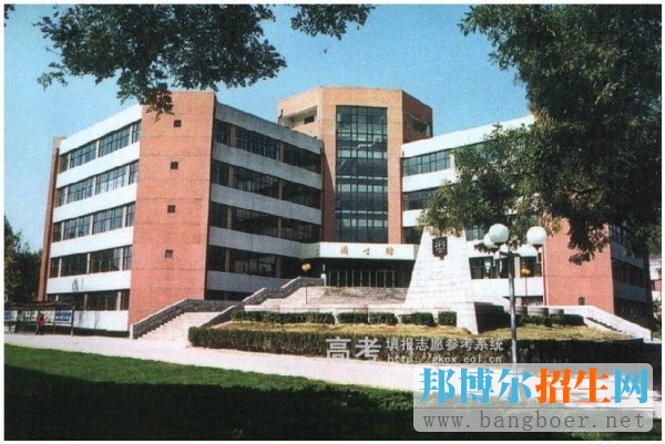 山东农业大学校园一角7006