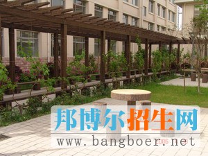 上海师范大学天华学院校园一角855