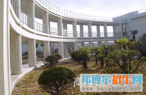 马鞍山师范高等专科学校校园一角4580