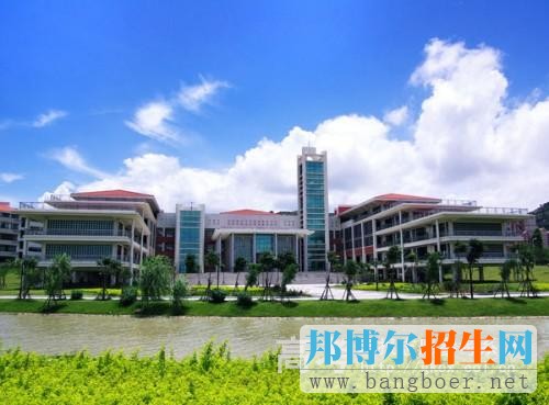 厦门大学嘉庚学院校园一角6079