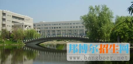 河海大学