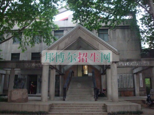 西安建筑科技大学网站网址