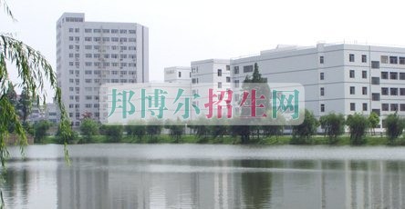 湖北工程学院新技术学院招生办联系电话