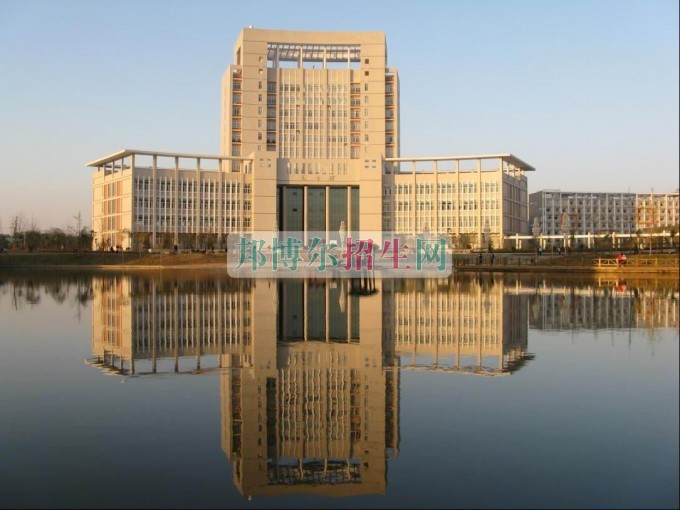 武汉交通职业学院是几专