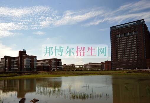 中国医科大学