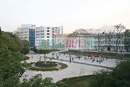 重庆三峡职业学院招生办联系电话