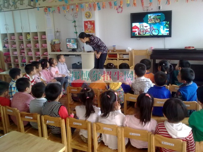 幼师专业学校招生要求高吗