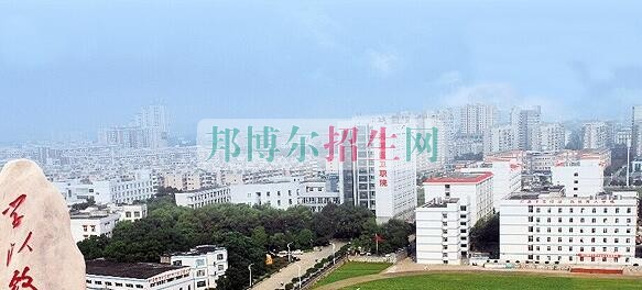 湘潭医卫职业技术学院是几专