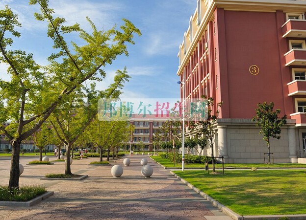 上海健康医学院