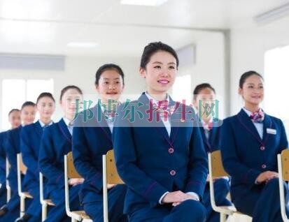 高铁乘务较好的大专学校