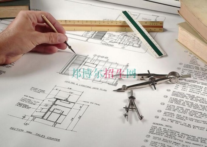 初中毕业学工程造价怎样