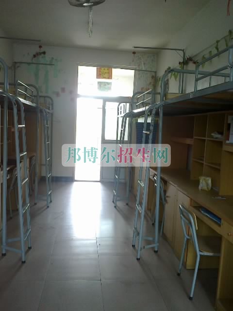 重庆大学城市科技学院宿舍条件