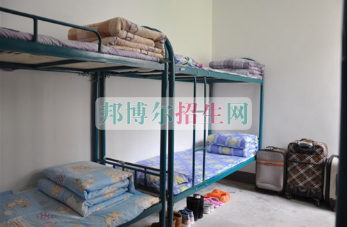 重庆市万州现代信息工程学校宿舍条件