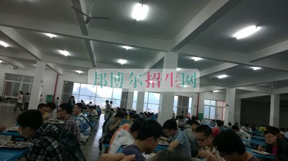 桂林旅游高等专科学校宿舍条件