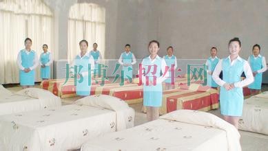 高中毕业学酒店管理