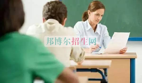 女生学药剂专业好吗