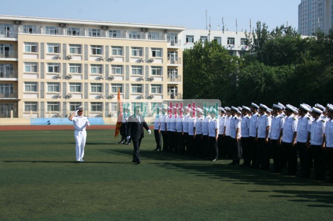 关于海乘海员的大专学校