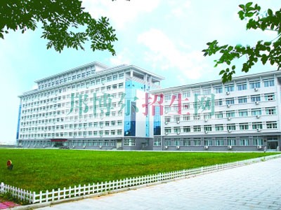 学口腔医学哪个学校好