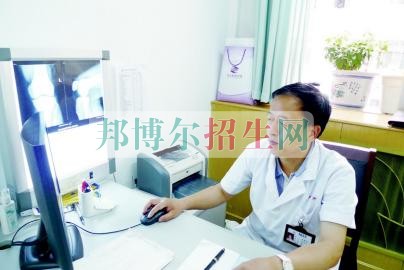 麻醉学学校怎么样