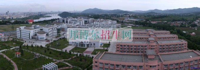 什么医学美容学校