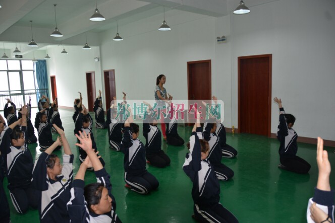 成都女生读学前教育好吗