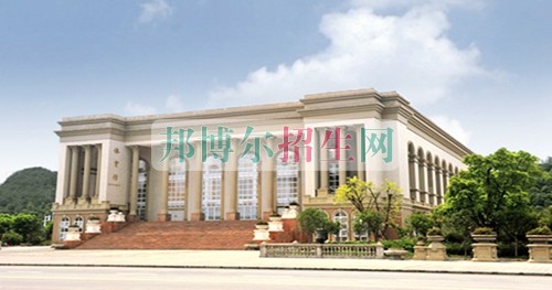 成都哪些大学有通信技术大专