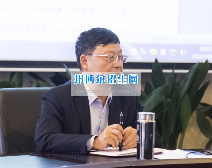 重庆海联职业技术学院李光辉院长获得“重庆市民办教育优秀校长”称号