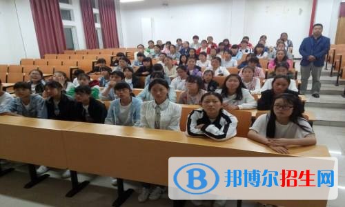 青川县职业高级中学2018年报名条件、招生对象