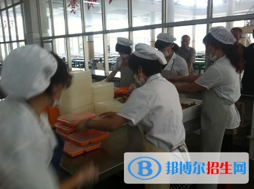 宣汉县毛坝职业技术学校宿舍条件