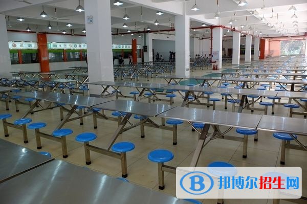 陕西省电子工业学校宿舍条件