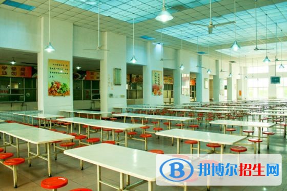 甘肃财政学校食堂