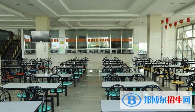 洋县职业技术教育中心宿舍条件