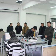 江苏仪征职业教育中心校2022年招生办联系电话