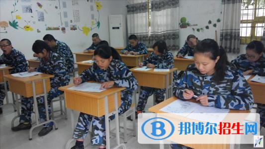 重庆什么中专学校好