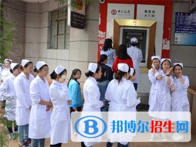 云南女生上中专学校学什么好