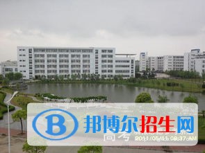 四川省华润中学2022年招生办联系电话