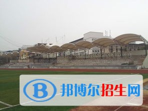 四川省巴中中学2022年招生计划