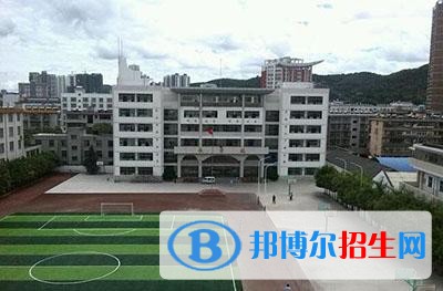 楚雄读高中好还是读中专学校好