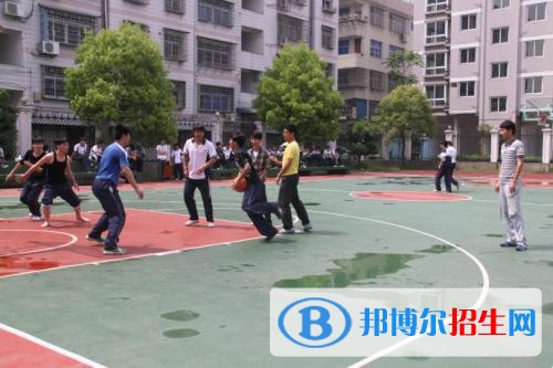 楚雄中专学校什么时候开学