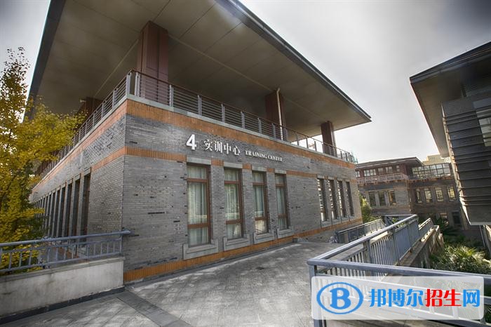 杭州万向职业技术学院单招报名时间