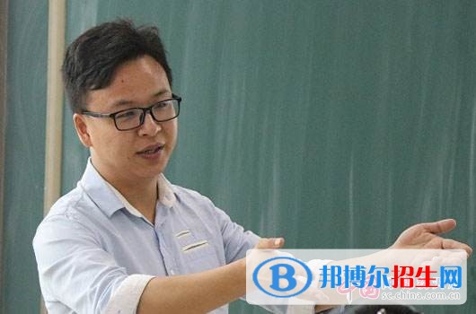 南充中专学校学什么好找工作