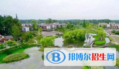 温江万春镇中学2022年招生代码