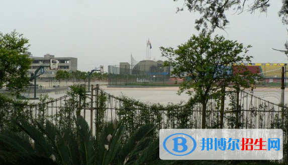 四川省绵阳普明中学2022年学费、收费多少